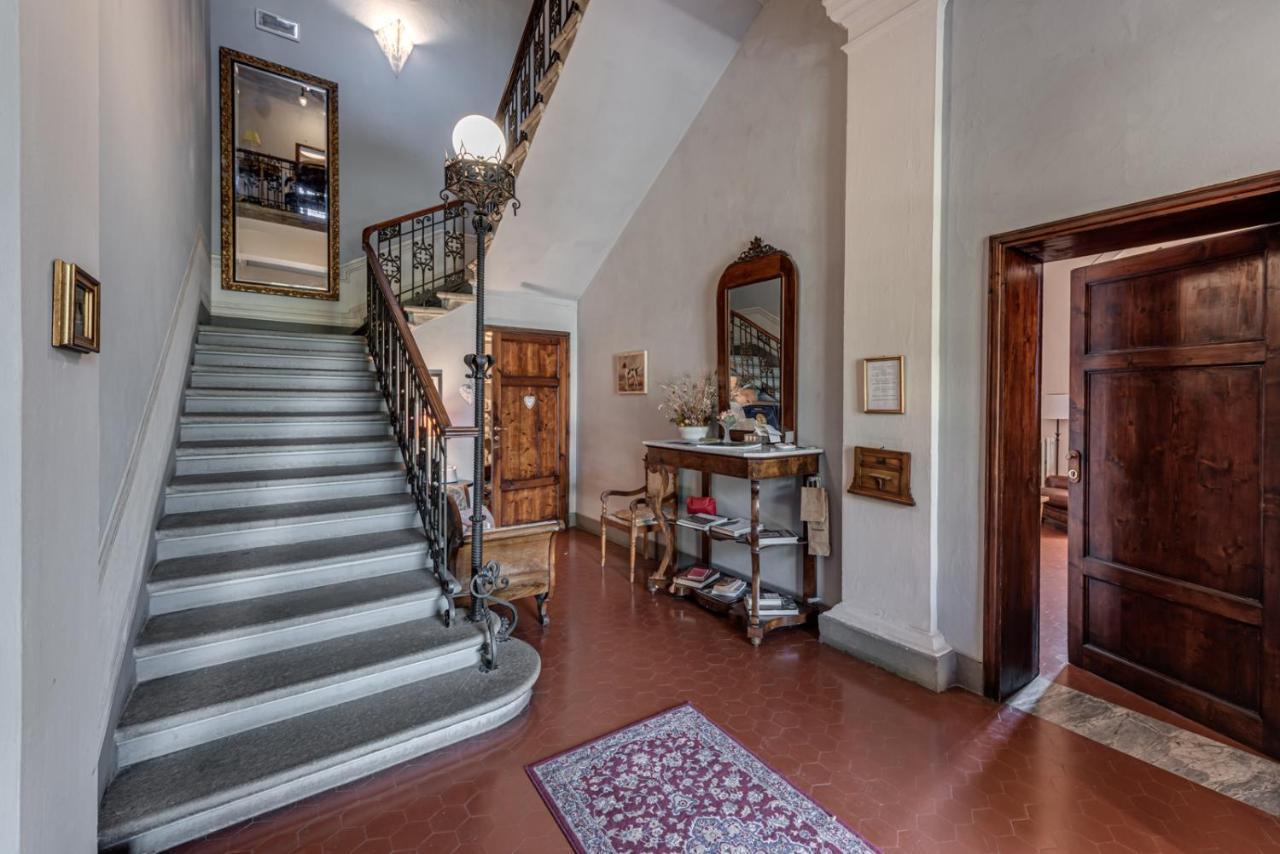 Appartamenti Villa Mascagni Volterra Bagian luar foto