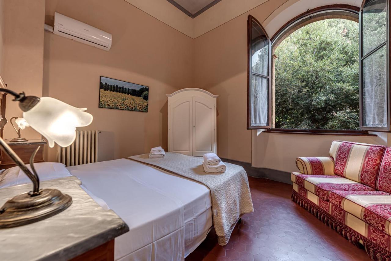 Appartamenti Villa Mascagni Volterra Bagian luar foto